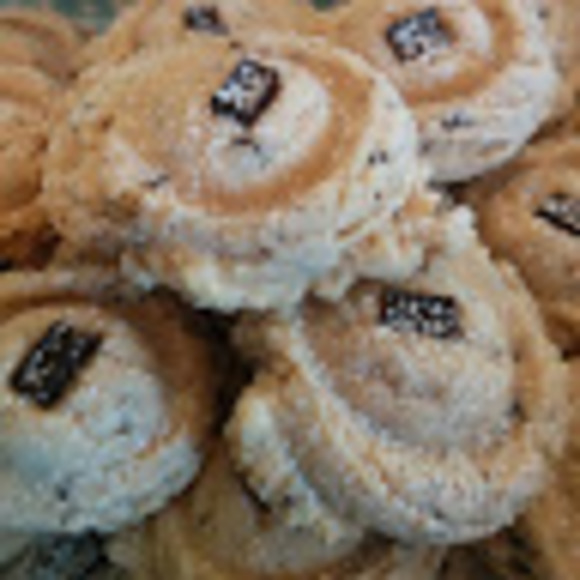 Meet your Posher, June - Picture 1 of 1